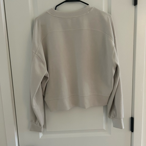 lululemon athletica Bone perfectly oversized cropped crewneck 6 - Picture 5 of 6